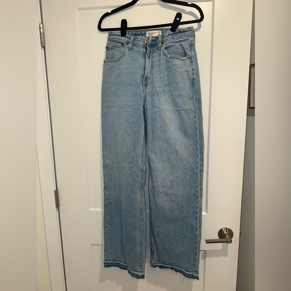 Abercrombie & Fitch Curve Love - 90s relaxed High-rise Jeans
